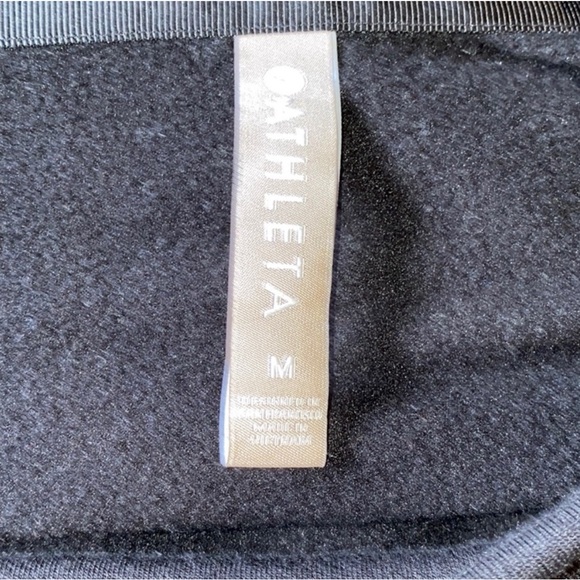 Athleta Purana Black Wrap pullover with hood - Picture 6 of 6